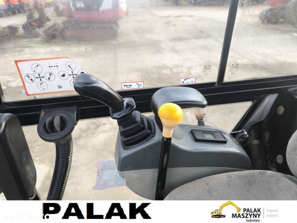 JCB Mini koparka JCB 801  ,2007 rok - 13