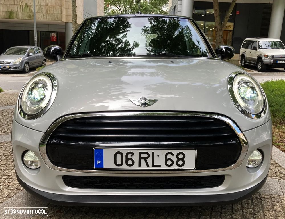 MINI Cabrio Cooper D - 13