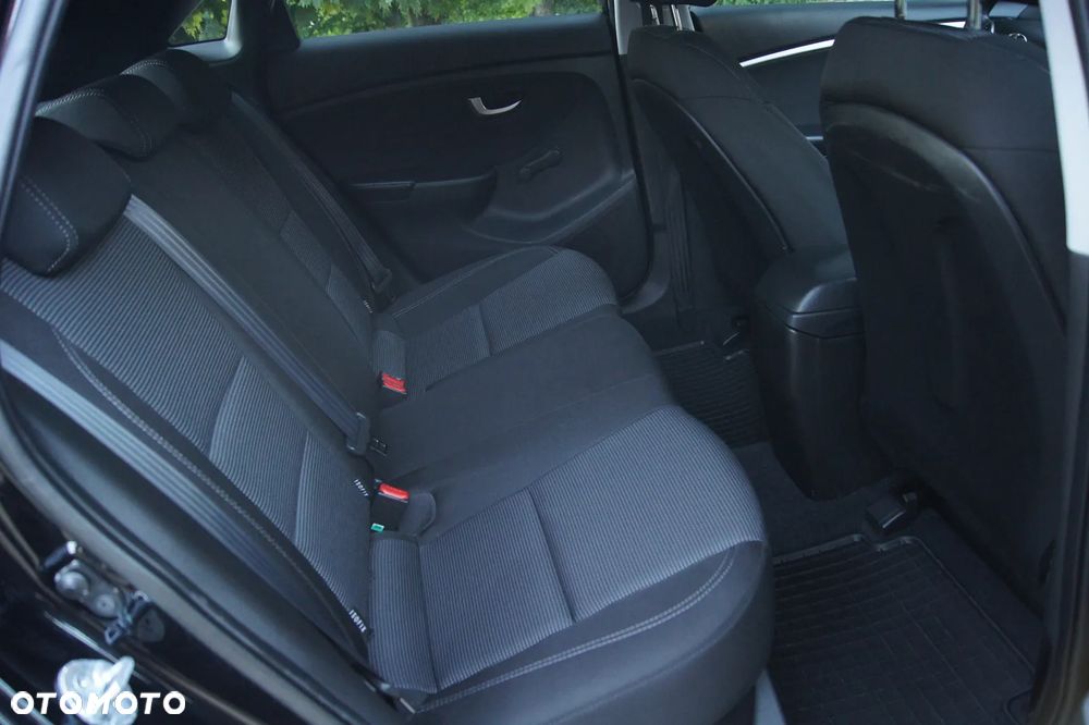 Hyundai i30 1.4 Trend - 20
