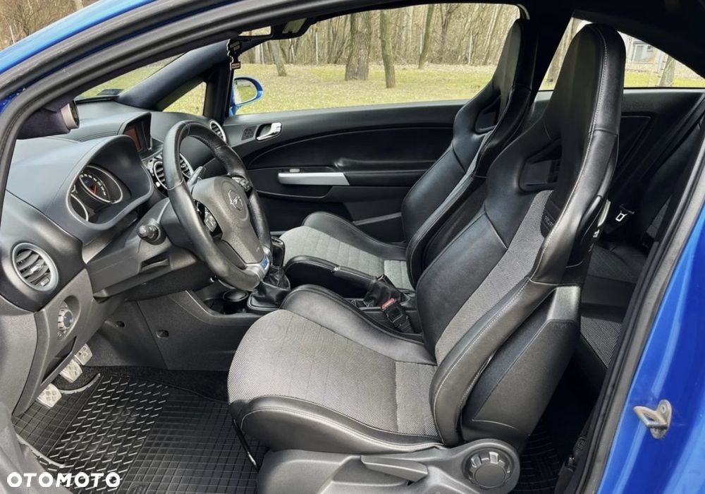 Opel Corsa - 11
