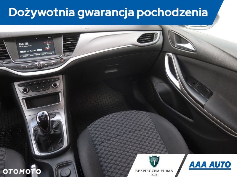 Opel Astra - 10