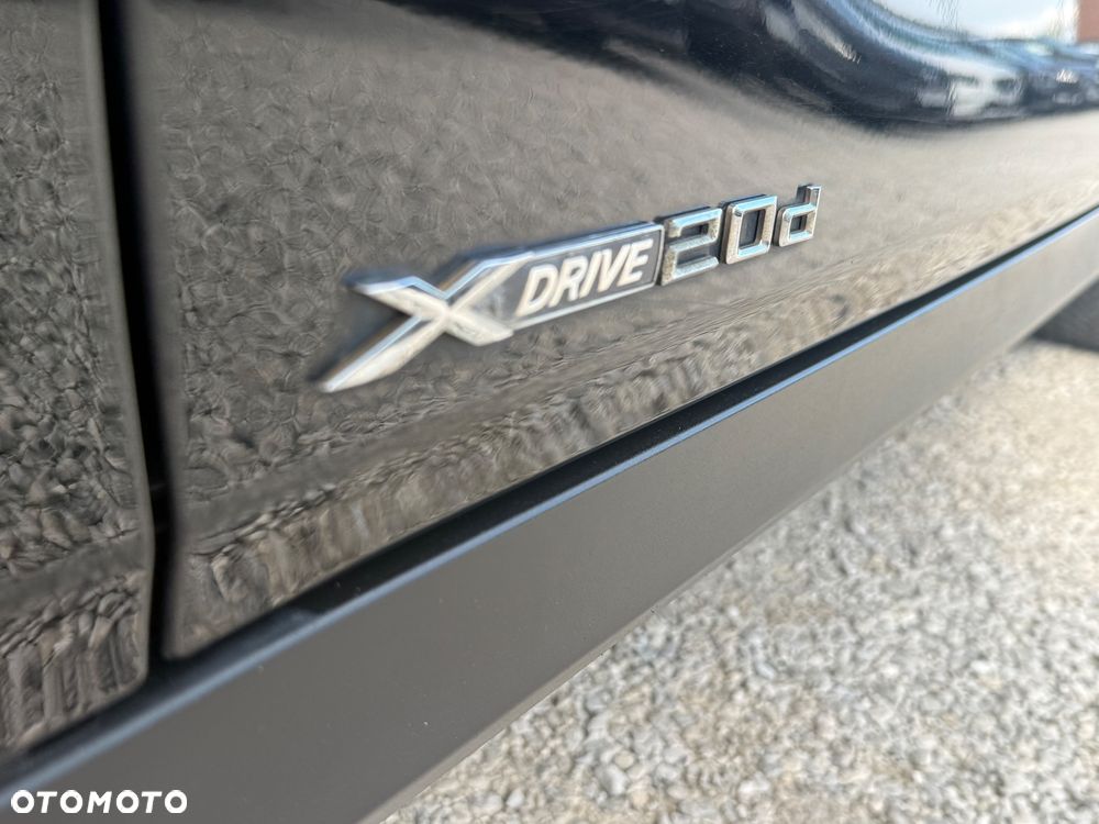 BMW X1 xDrive20d - 23