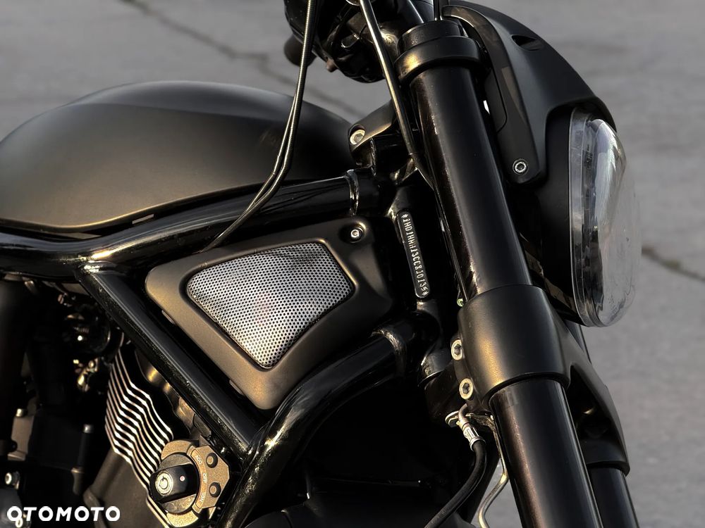 Harley-Davidson V-Rod Night Rod - 19