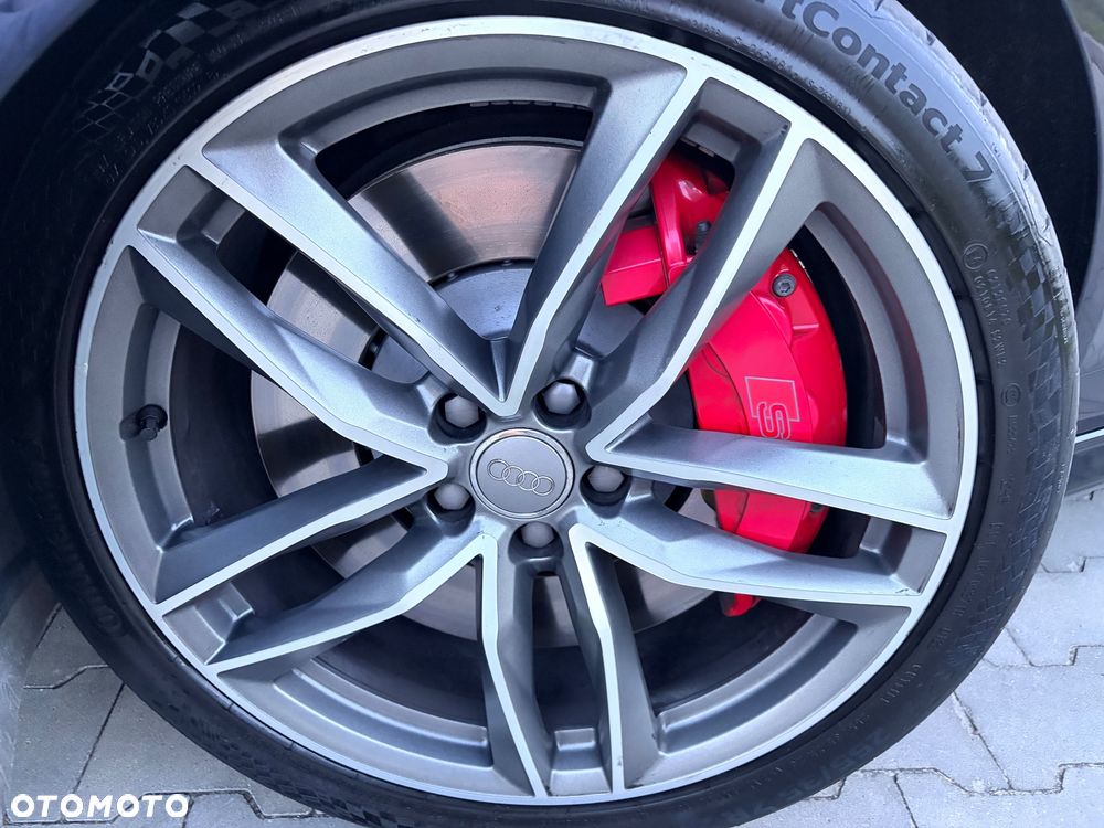 Audi S6 Limousine - 10