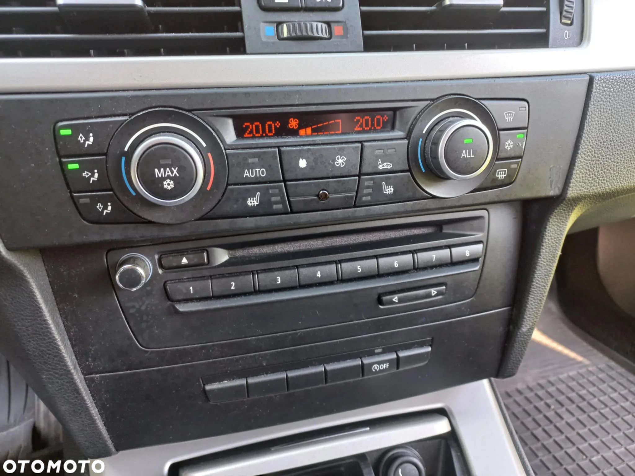 BMW Seria 3 318d - 10