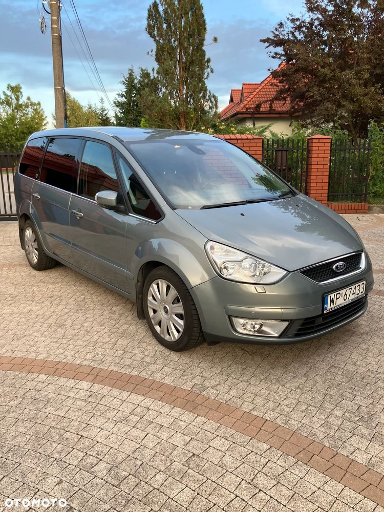 Ford Galaxy 2.0 TDCi Ghia - 17