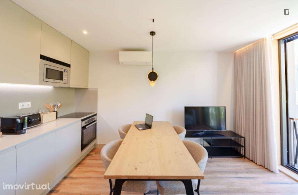 Apartamento com 1 quartos - localizado em Santo Ildefonso Porto - Grande imagem: 4/13