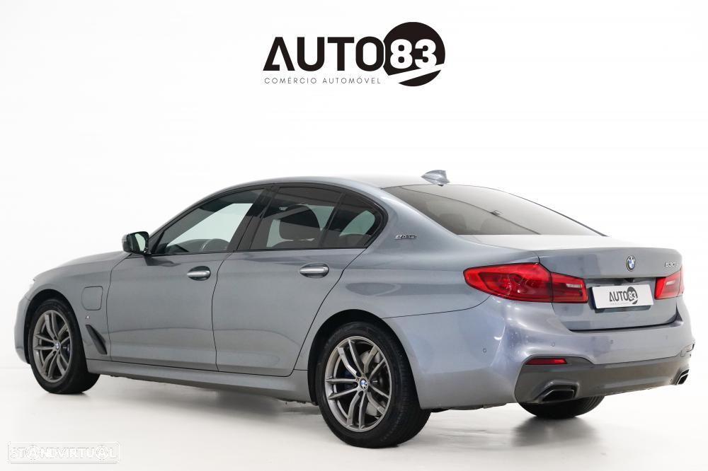 BMW 530 e iPerformance Pack M — fotografia 3