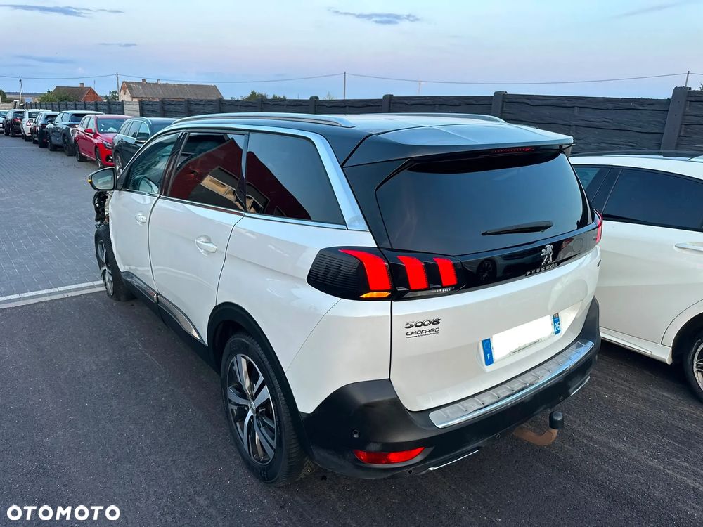 Peugeot 5008 1.6 THP Allure S&S EAT6 - 36
