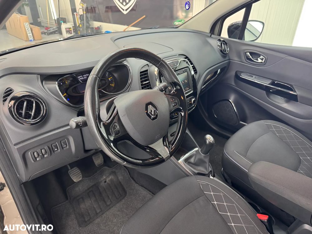 Renault Captur ENERGY dCi 90 Start&Stop Luxe - 24