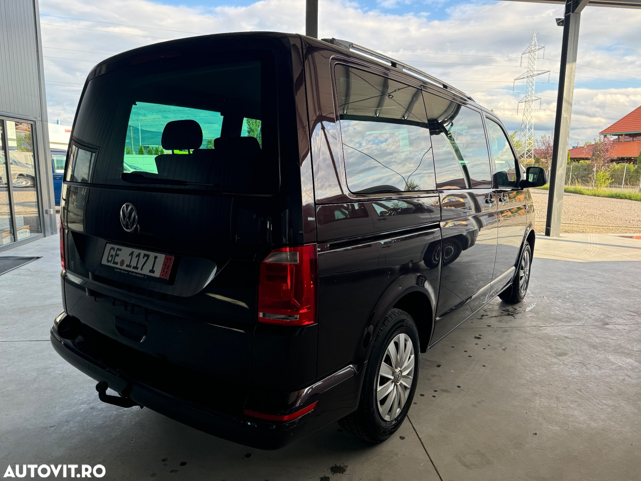 Volkswagen Multivan - 3