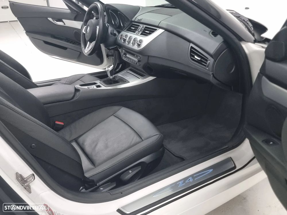 BMW Z4 23 i - 10