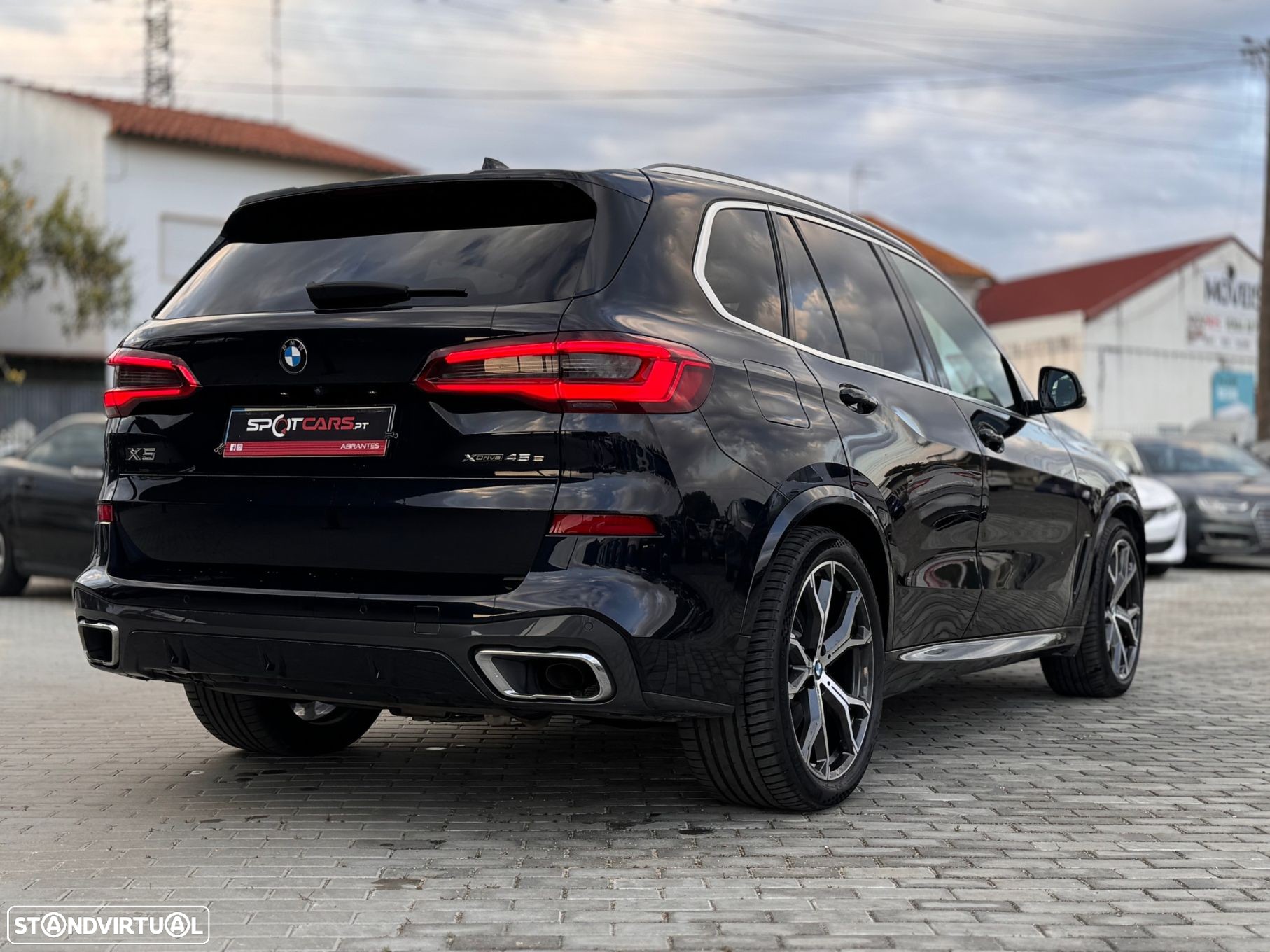 BMW X5 45 e xDrive Pack M - 9