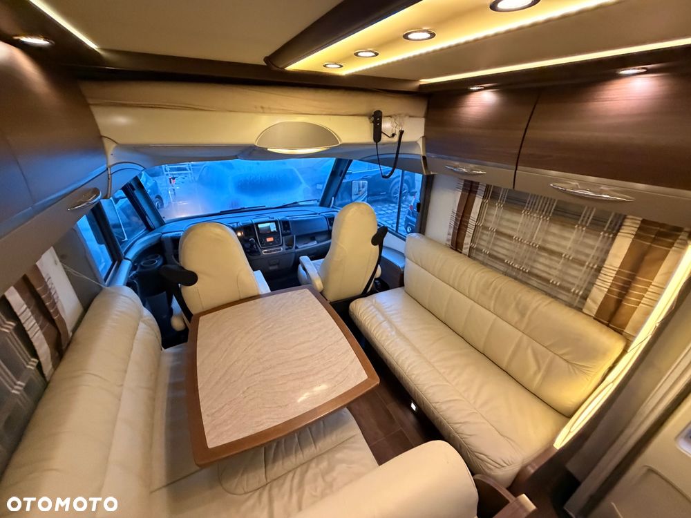 Burstner Elegance - 38