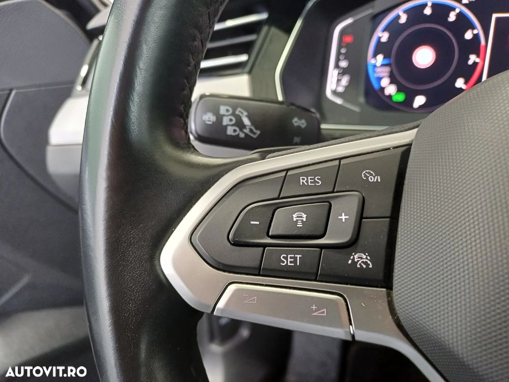 Volkswagen Passat 1.5 TSI OPF DSG Elegance - 12