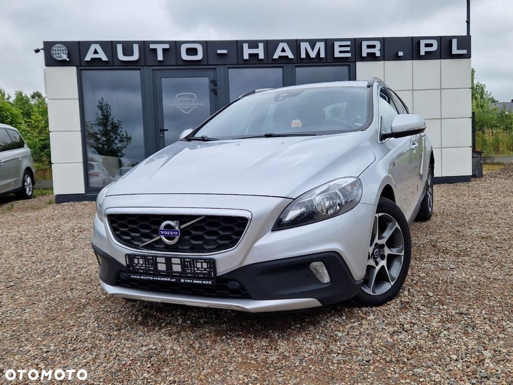 Volvo V40 Cross Country D3 Ocean Race - 1