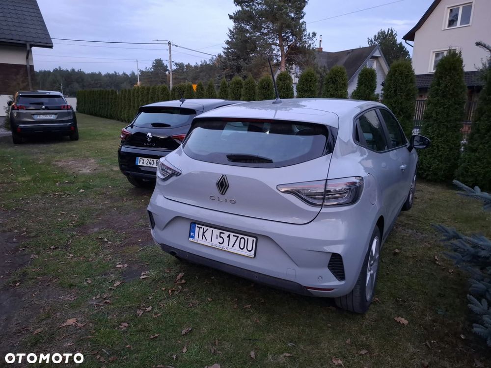 Renault Clio TCe 90 EVOLUTION - 6