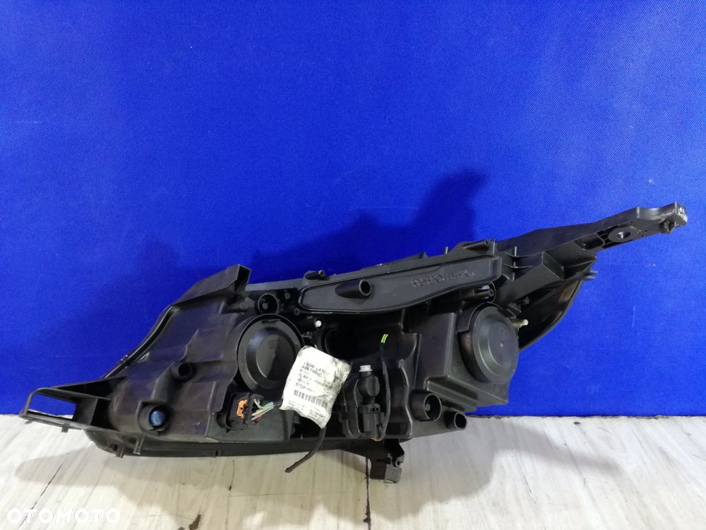Peugeot 2008 lampa reflektor przód prawa Anglik 13/16 - 3