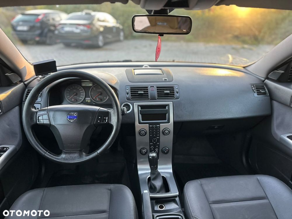 Volvo V50 - 11