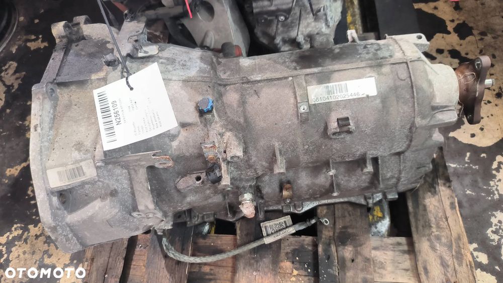 8HP-70 Automatyczna skrzynia biegów Maserati ghibli 2987 TDI 2014 sedan czarny - 9