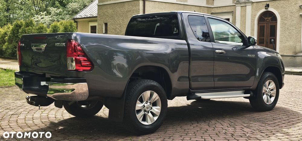 Toyota Hilux 4x4 Double Cab S&S Comfort - 8