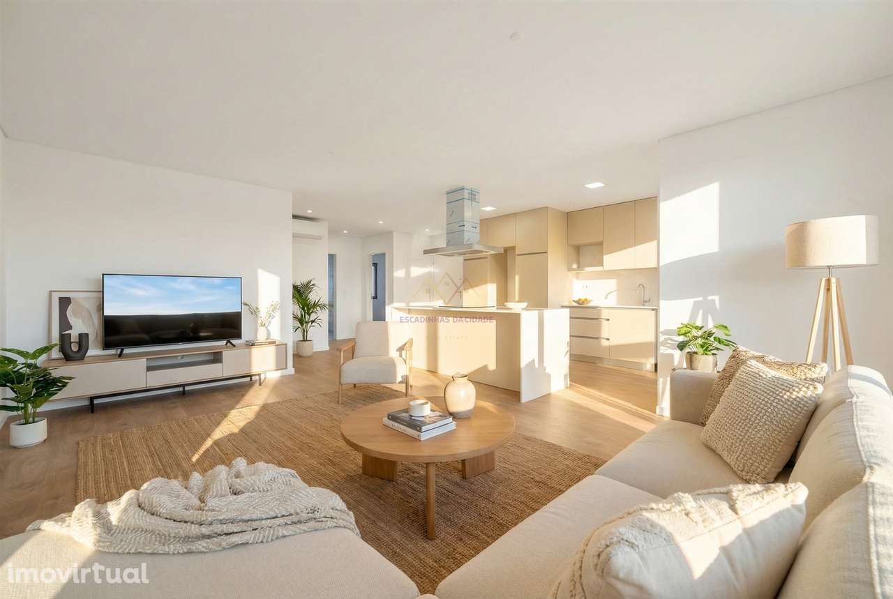 Apartamento T2 com Arrecadação, Conforto, Luz e Tranquilidade - Grande imagem: 2/31