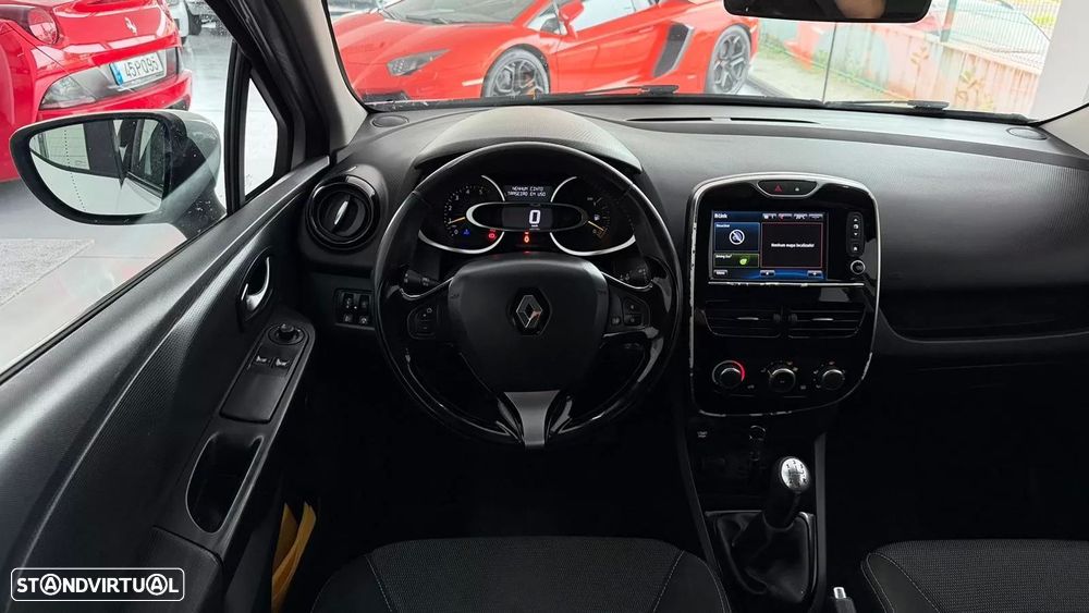 Renault Clio 1.5 dCi Limited - 19