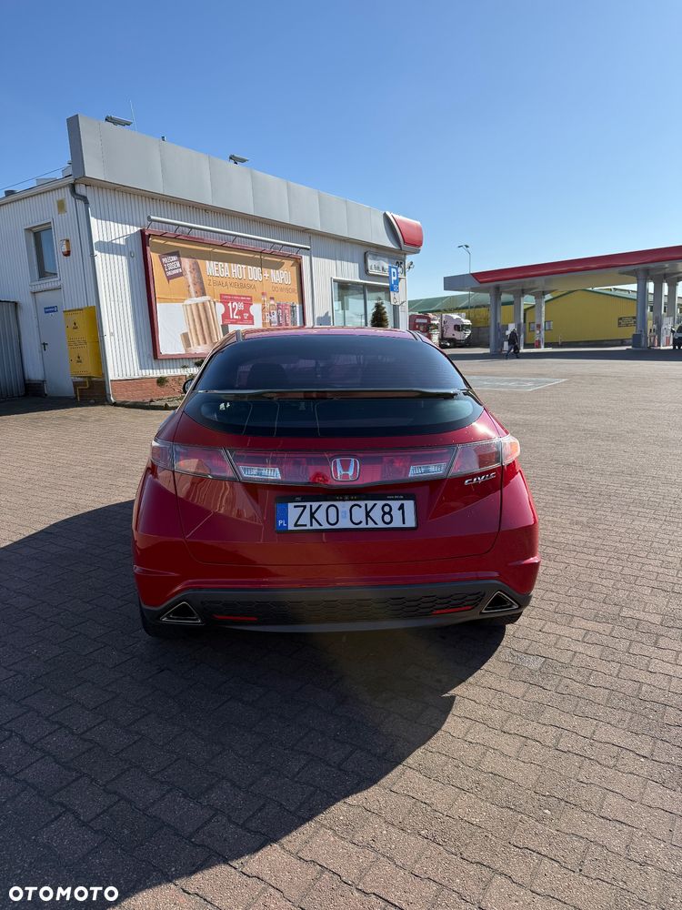 Honda Civic 1.8 Executive - 6