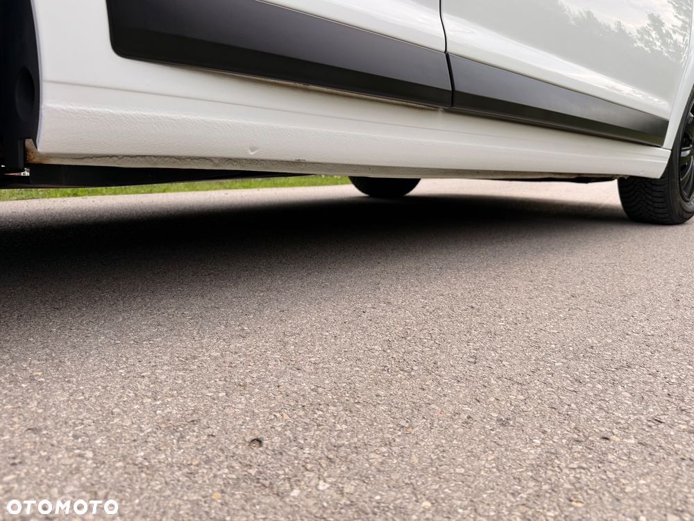Citroën C4 1.4 16V Impress - 15