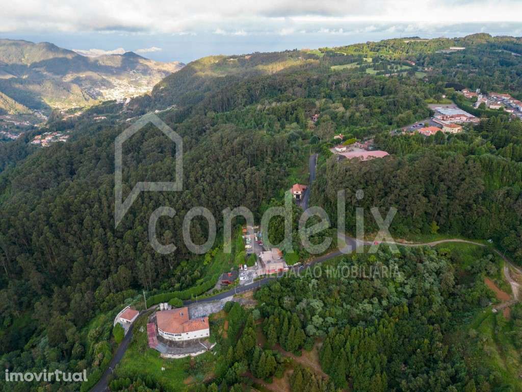 Moradia T3+2 para venda em Santo António da Serra - Grande imagem: 3/38