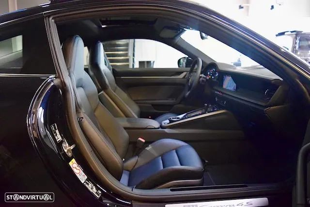 Porsche 911 (992) Carrera 4S PDK - 5