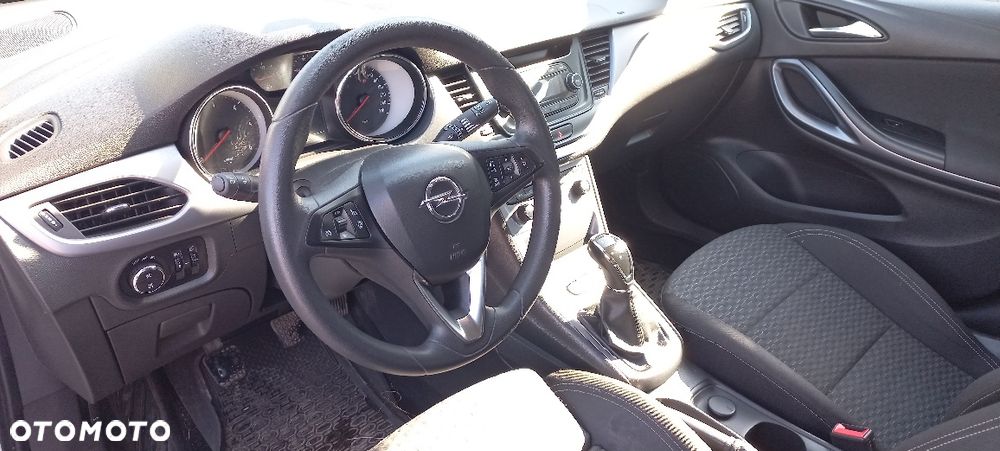 Opel Astra - 8
