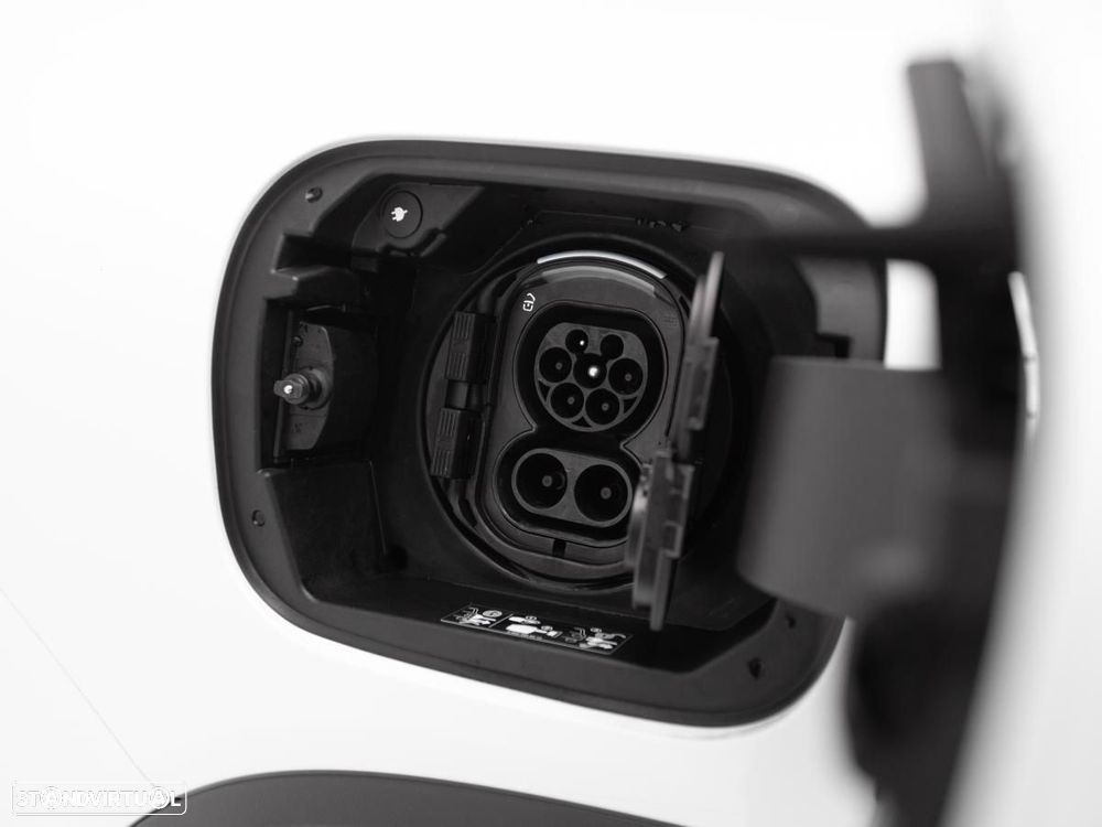 Mercedes-Benz EQB 300 4Matic - 15