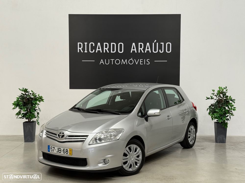 Toyota Auris 1.33 VVT-i ACtive+AC+VSC - 1