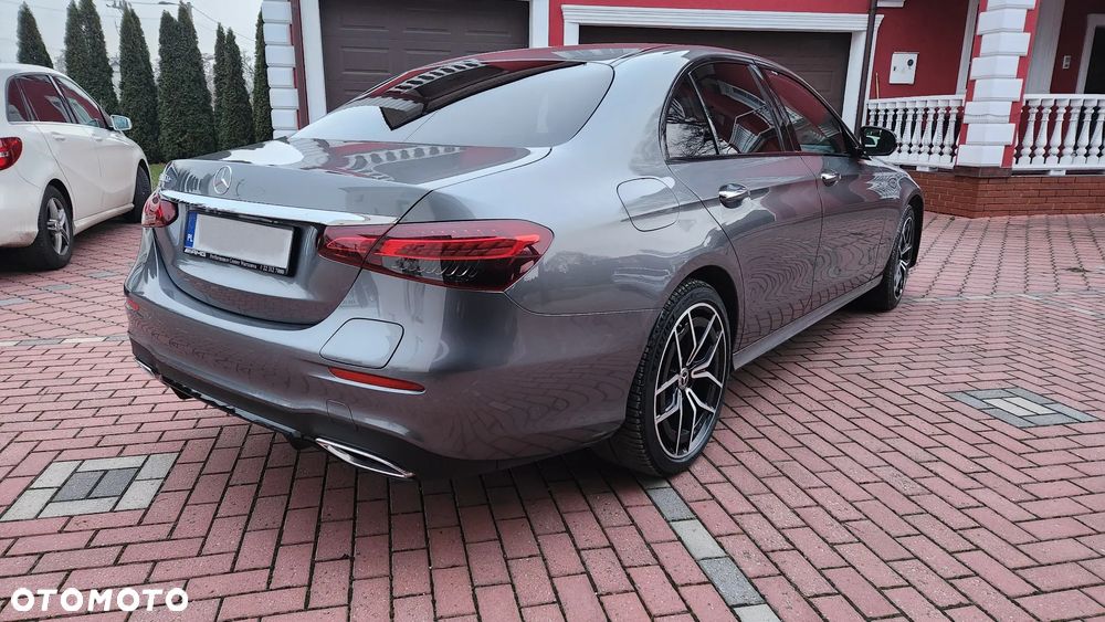 Mercedes-Benz Klasa E - 2