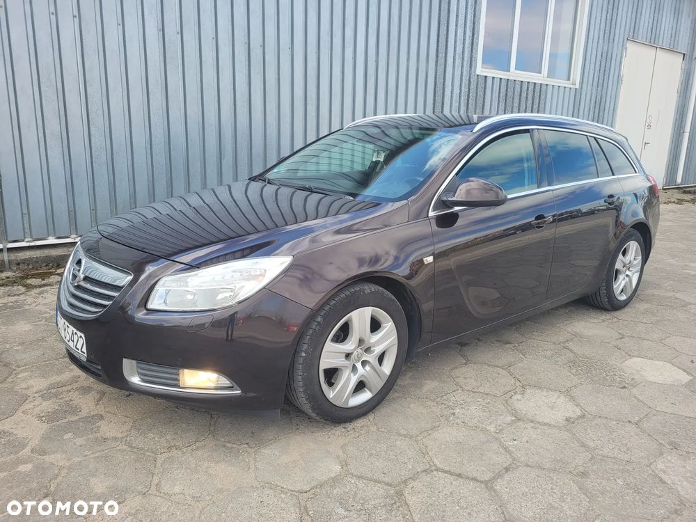 Opel Insignia - 1