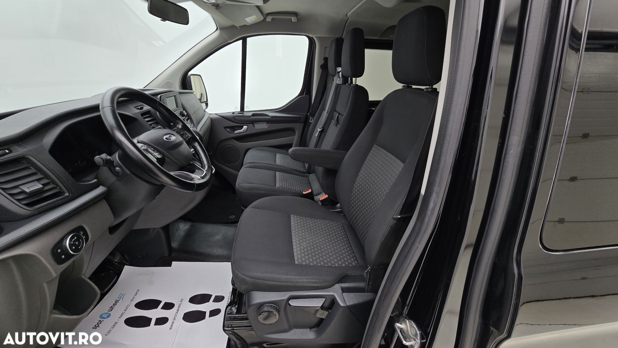 Ford Transit Custom - 12