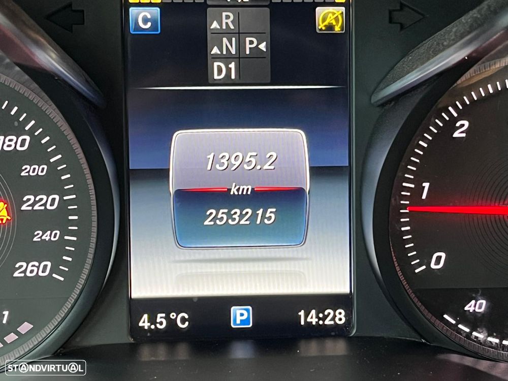 Mercedes-Benz C 220 d 9G-TRONIC AMG Line - 8