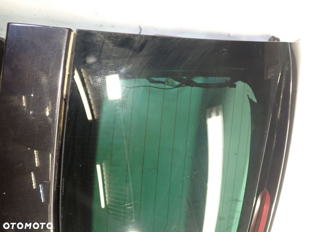 KLAPA TYŁ BAGAŻNIKA VOLKSWAGEN TOUAREG 5.0 - 7