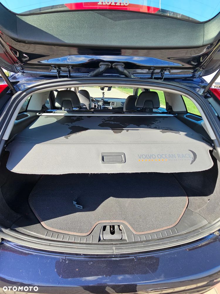 Volvo V60 D4 Drive-E Ocean Race - 15