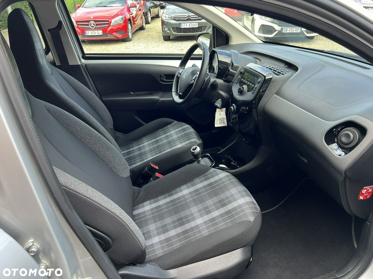 Peugeot 108 - 15