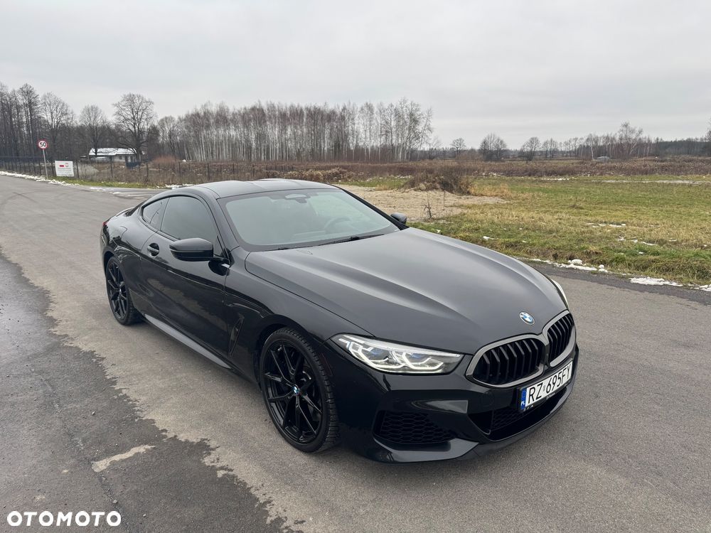 BMW Seria 8 - 10