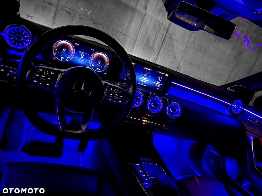 Mercedes-Benz CLA 250 E AMG Line 8G-DCT - 13