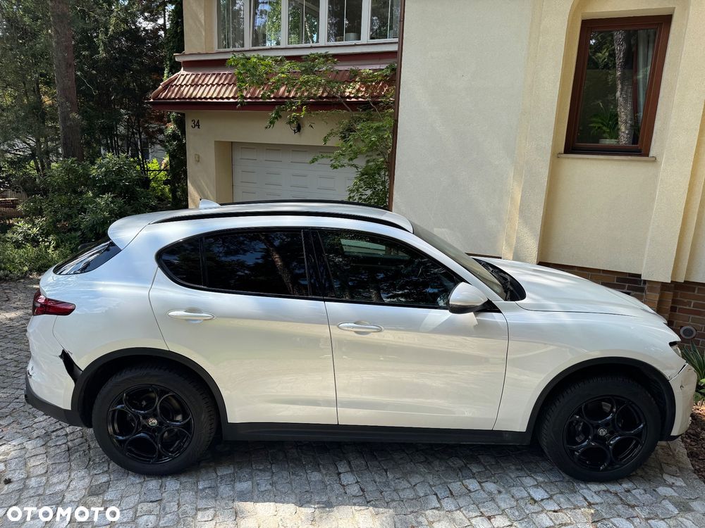 Alfa Romeo Stelvio 2.0 Turbo Veloce TI Q4 - 7