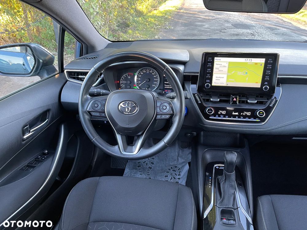 Toyota Corolla 1.8 Hybrid Executive - 9