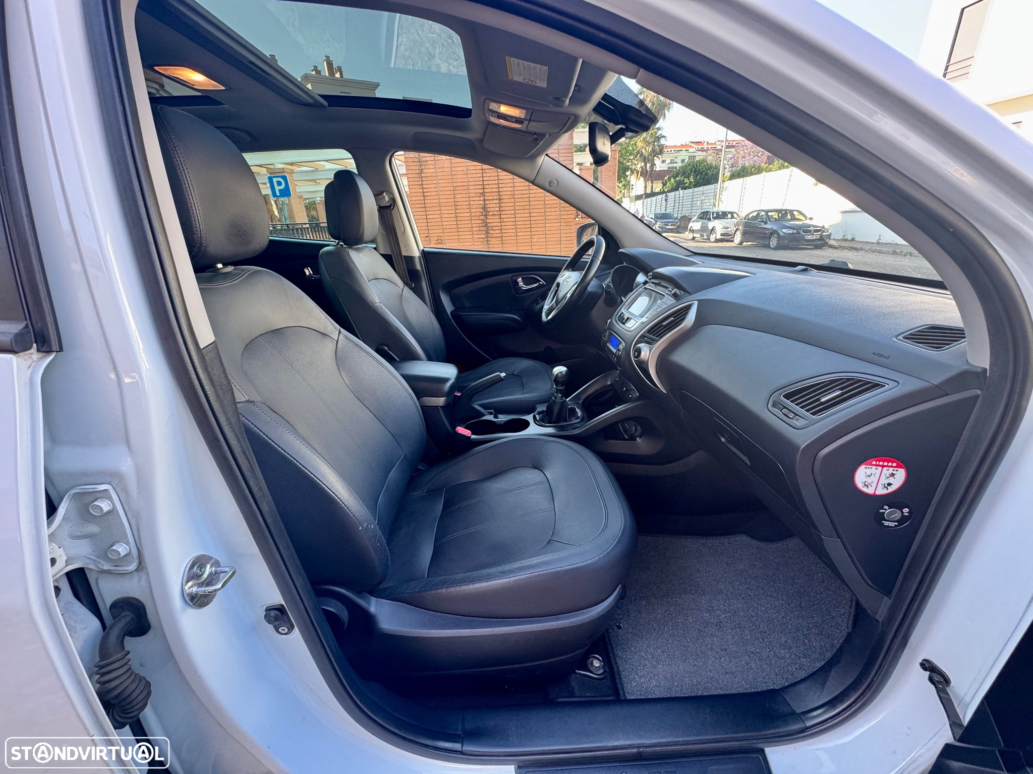 Hyundai ix35 2.0 CRDi 4WD Premium - 18