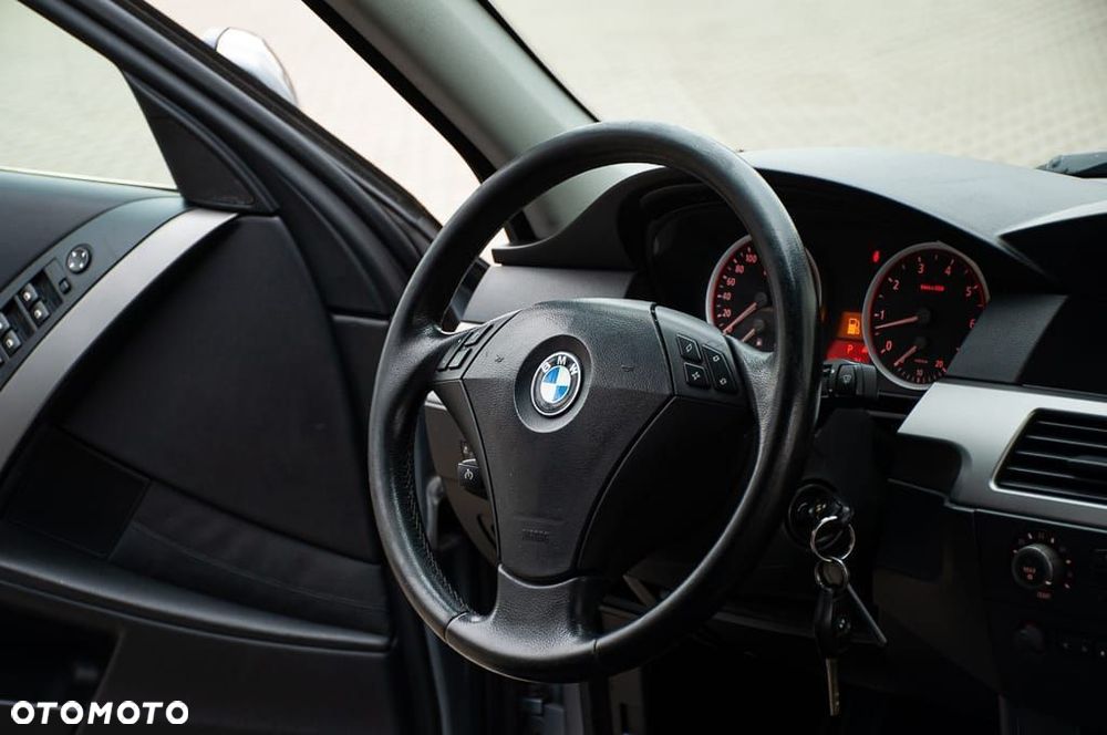 BMW Seria 5 - 11