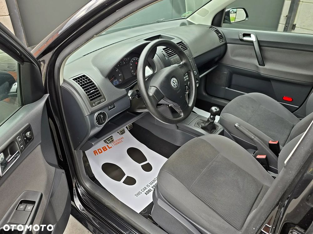 Volkswagen Polo 1.6 United - 13