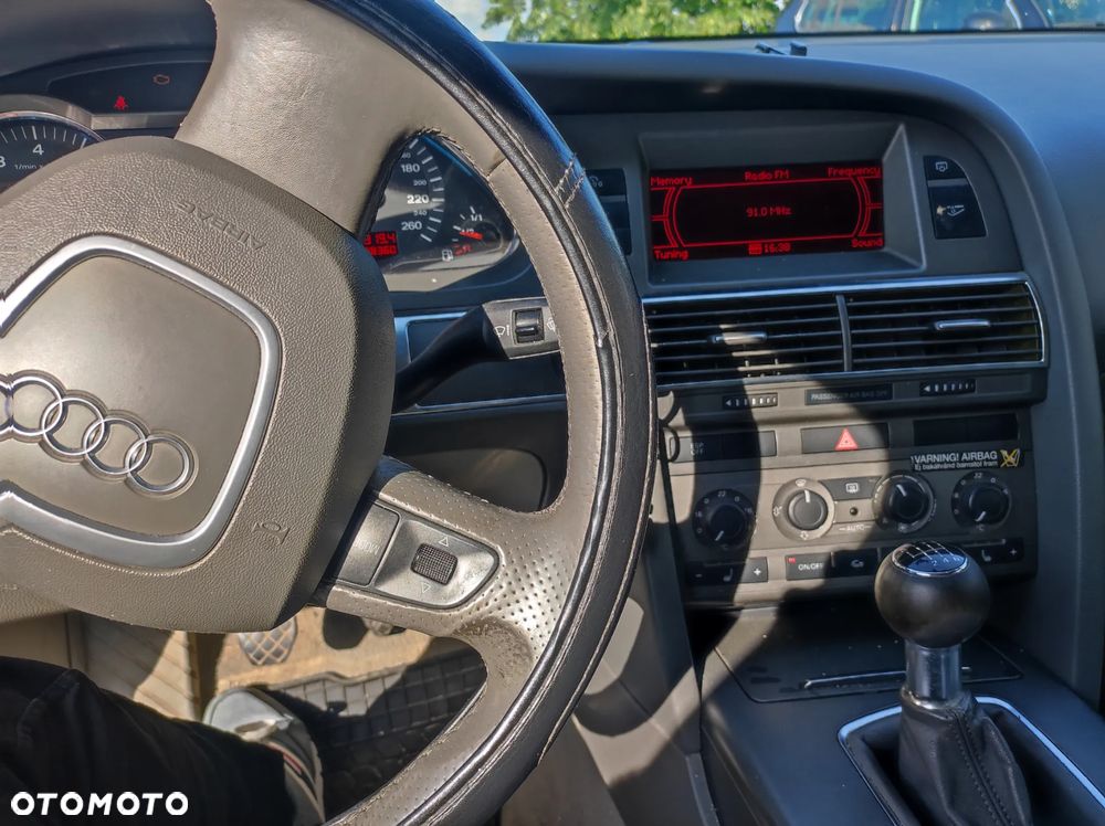 Audi A6 Avant - 13