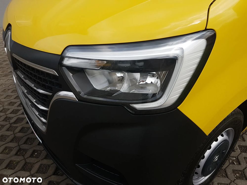 Renault MASTER KONTENER 8EP 4,22x2,23x2,22 KLIMA KRAJOWY MANUAL  6-BIEGÓW - 29